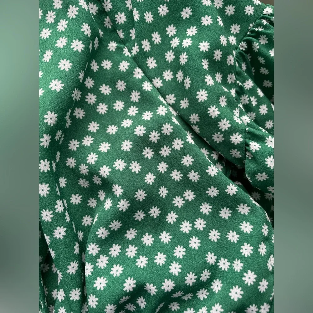 HELLO MOLLY dress - Like New!!!! - Picture 7 of 7